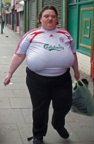funny-fat-ugly-woman-liverpool-football-shirt-europe-pics-e1411575646978.jpg